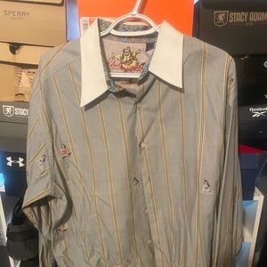 Robert Graham, extra large long sleeve shirt with girls on it